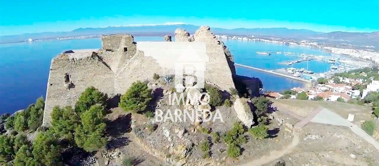 5 sypialnia Willa na sprzedaż w Roses - 460 000 € (Ref: 8835358)