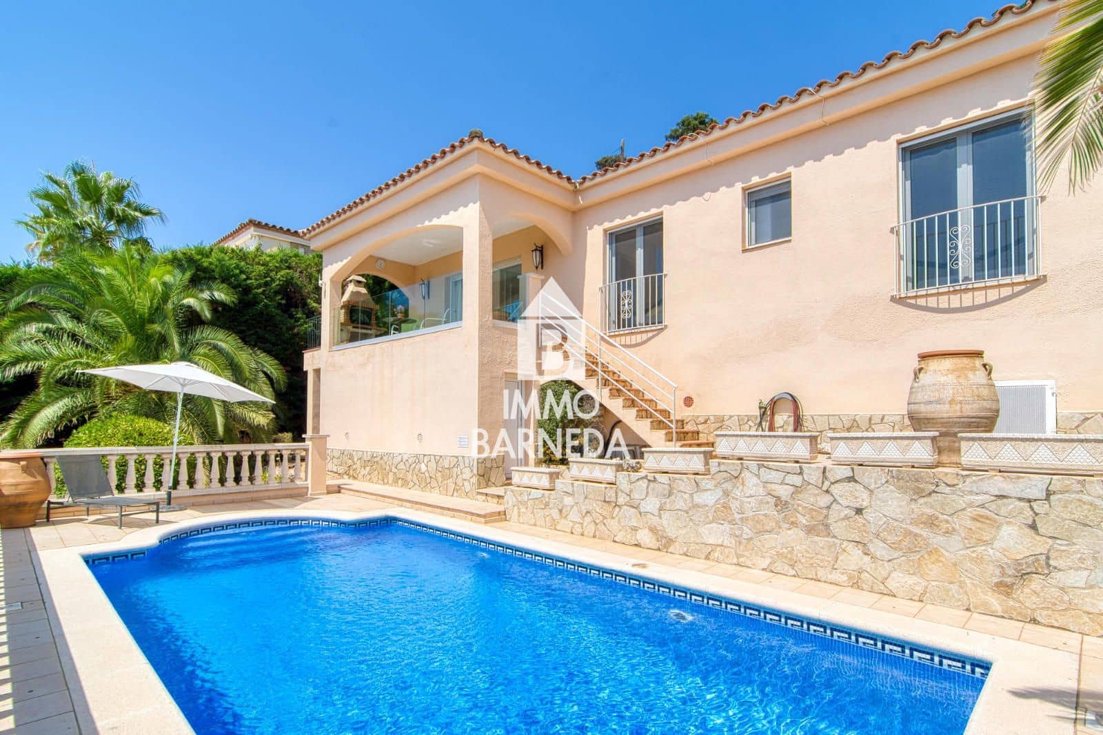 3 bedroom Villa for sale in Palau-saverdera with pool garage - € 565,000 (Ref: 8835367)
