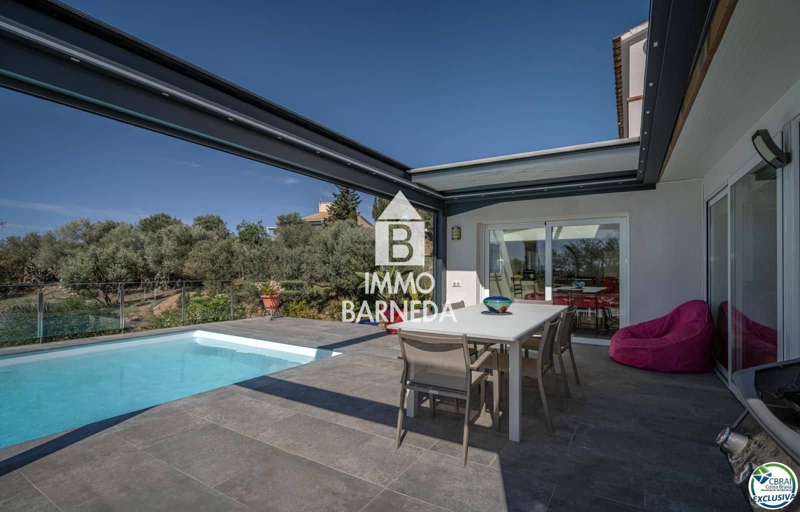 3 slaapkamer Villa te koop in Palau-saverdera met zwembad garage - € 890.000 (Ref: 8835369)