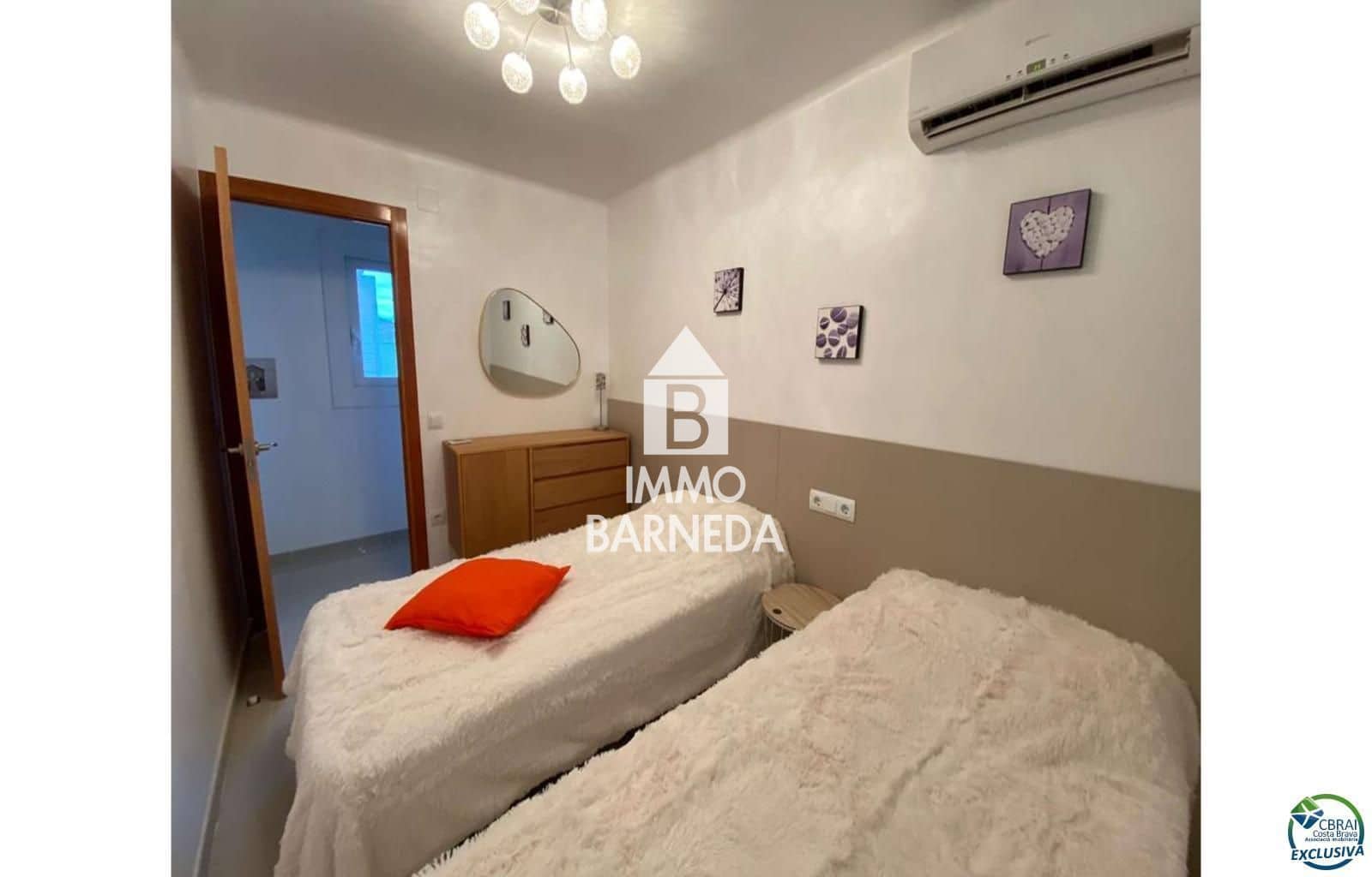 4 slaapkamer Villa te koop in Empuriabrava met zwembad garage - € 1.099.000 (Ref: 8835370)