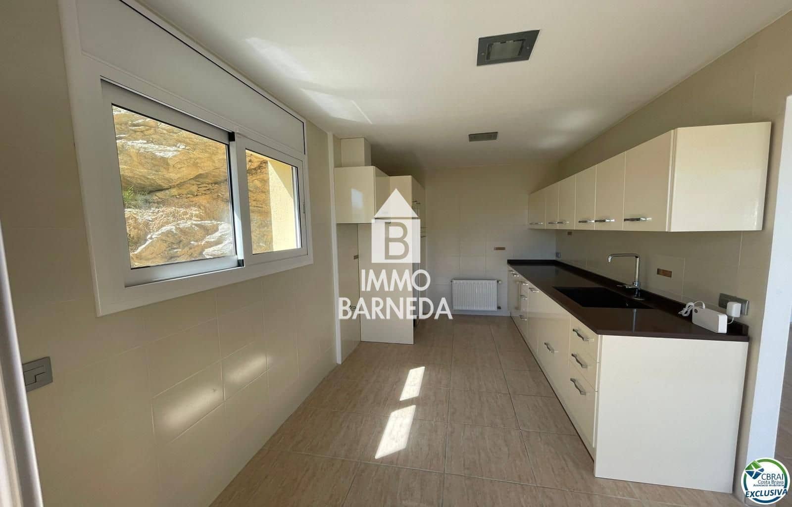 3 camera da letto Villa in vendita in Roses con piscina garage - 750.000 € (Rif: 8835371)