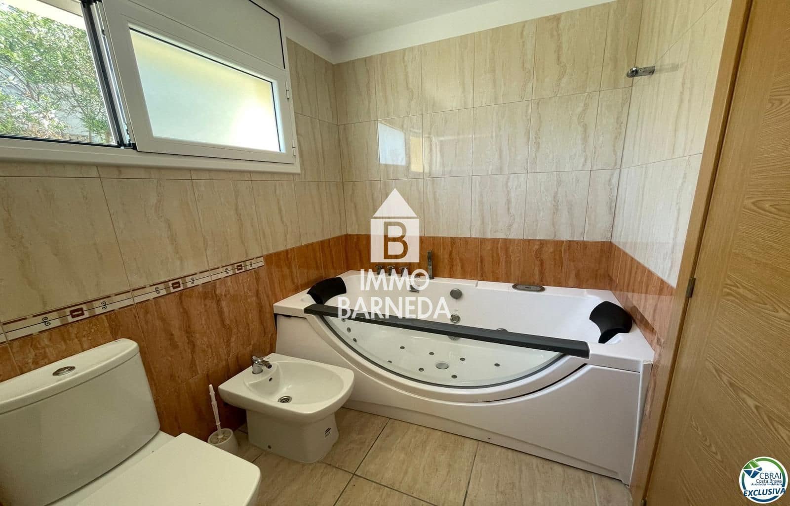 3 camera da letto Villa in vendita in Roses con piscina garage - 750.000 € (Rif: 8835371)