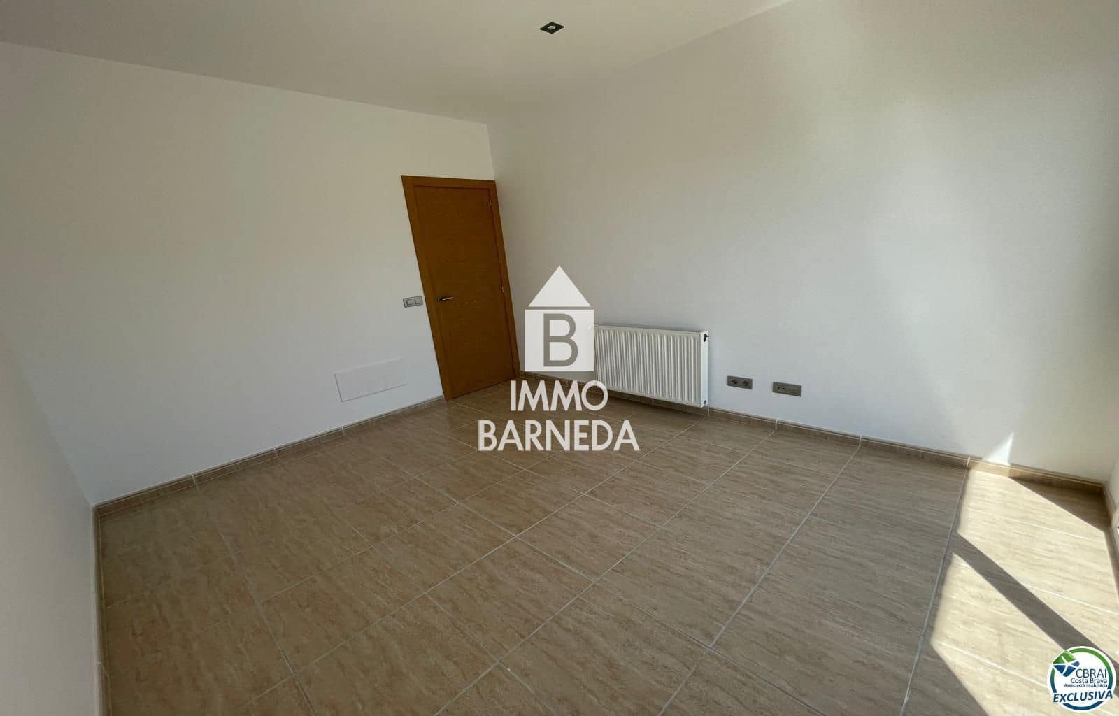 3 camera da letto Villa in vendita in Roses con piscina garage - 750.000 € (Rif: 8835371)