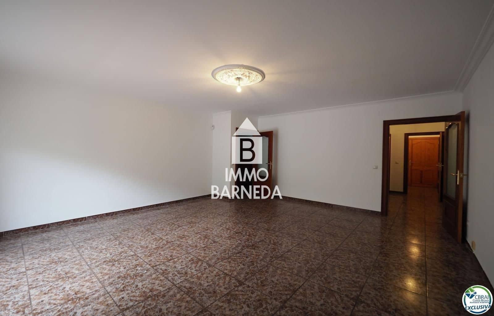 3 soveværelse Lejlighed til salg i Roses - € 199.000 (Ref: 8885054)