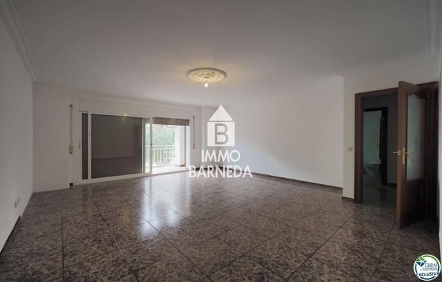 3 makuuhuone Asunto myytävänä paikassa Roses - 199 000 € (Ref: 8885054)