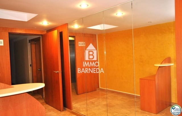 2 sypialnia Mieszkanie na sprzedaż w Santa Margarida, Roses z basenem garażem - 550 000 € (Ref: 8920318)