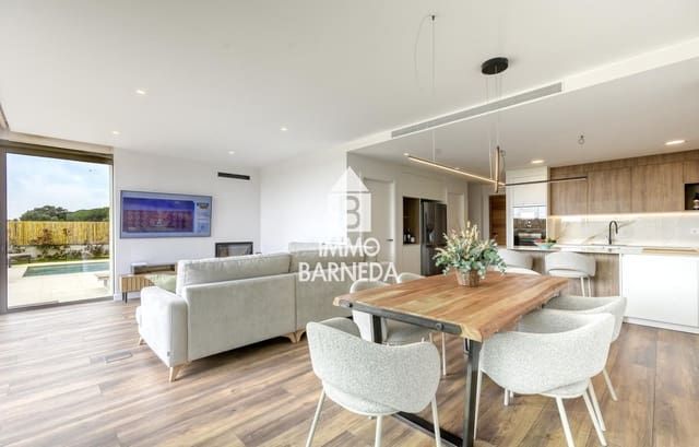 3 bedroom Villa for sale in Palau-saverdera with pool garage - € 650,000 (Ref: 8929324)