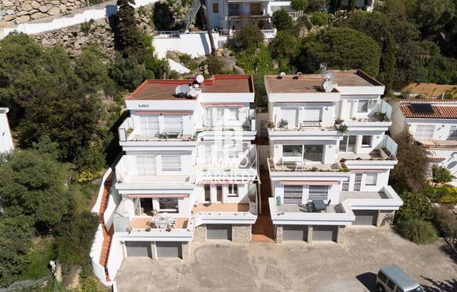 3 Zimmer Wohnung zu verkaufen in Roses mit Garage - 459.000 € (Ref: 8939726)