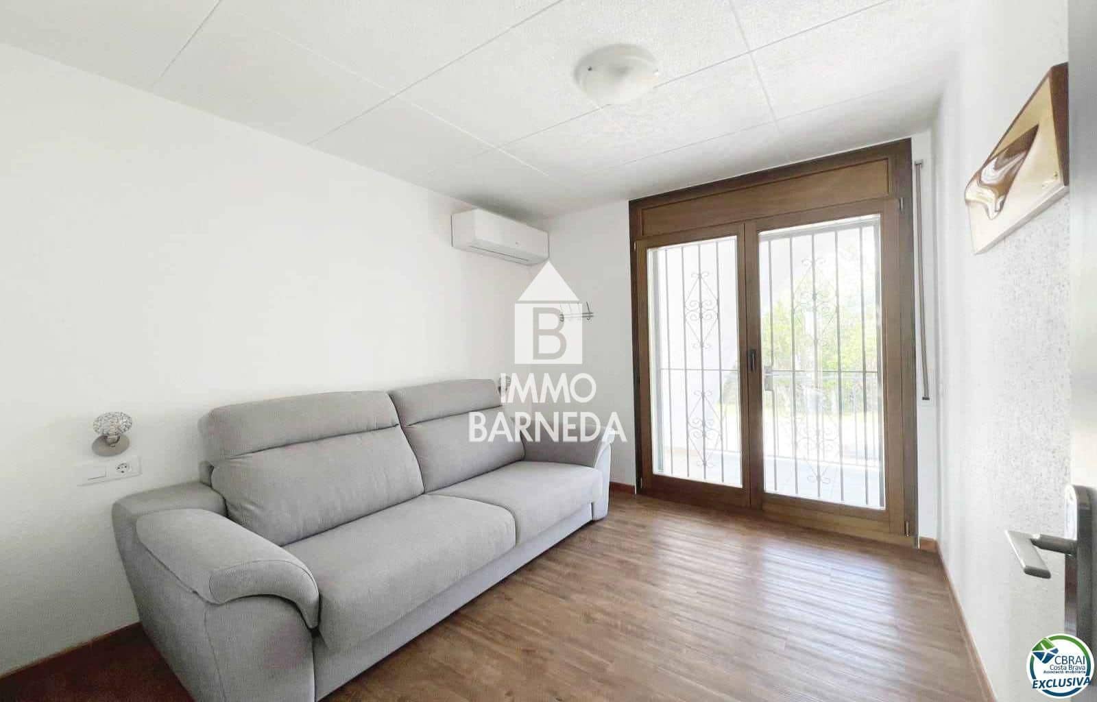 3 soveværelse Villa til salg i Empuriabrava med garage - € 599.900 (Ref: 8951037)