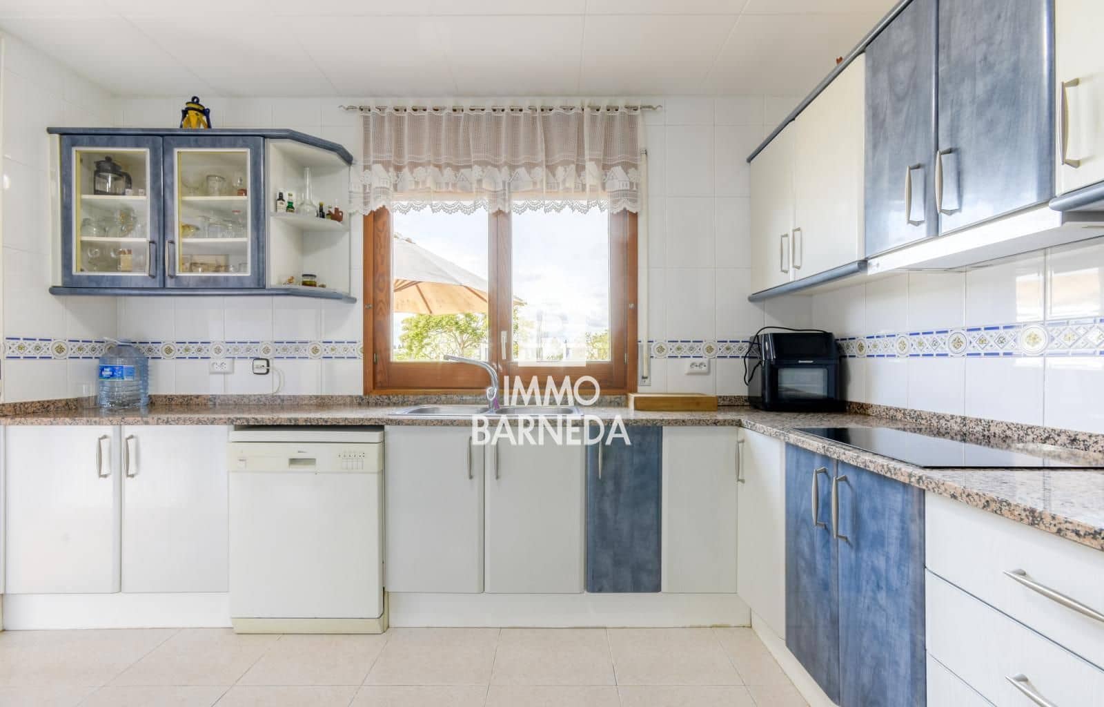 5 Zimmer Villa zu verkaufen in Roses mit Garage - 560.000 € (Ref: 8951969)