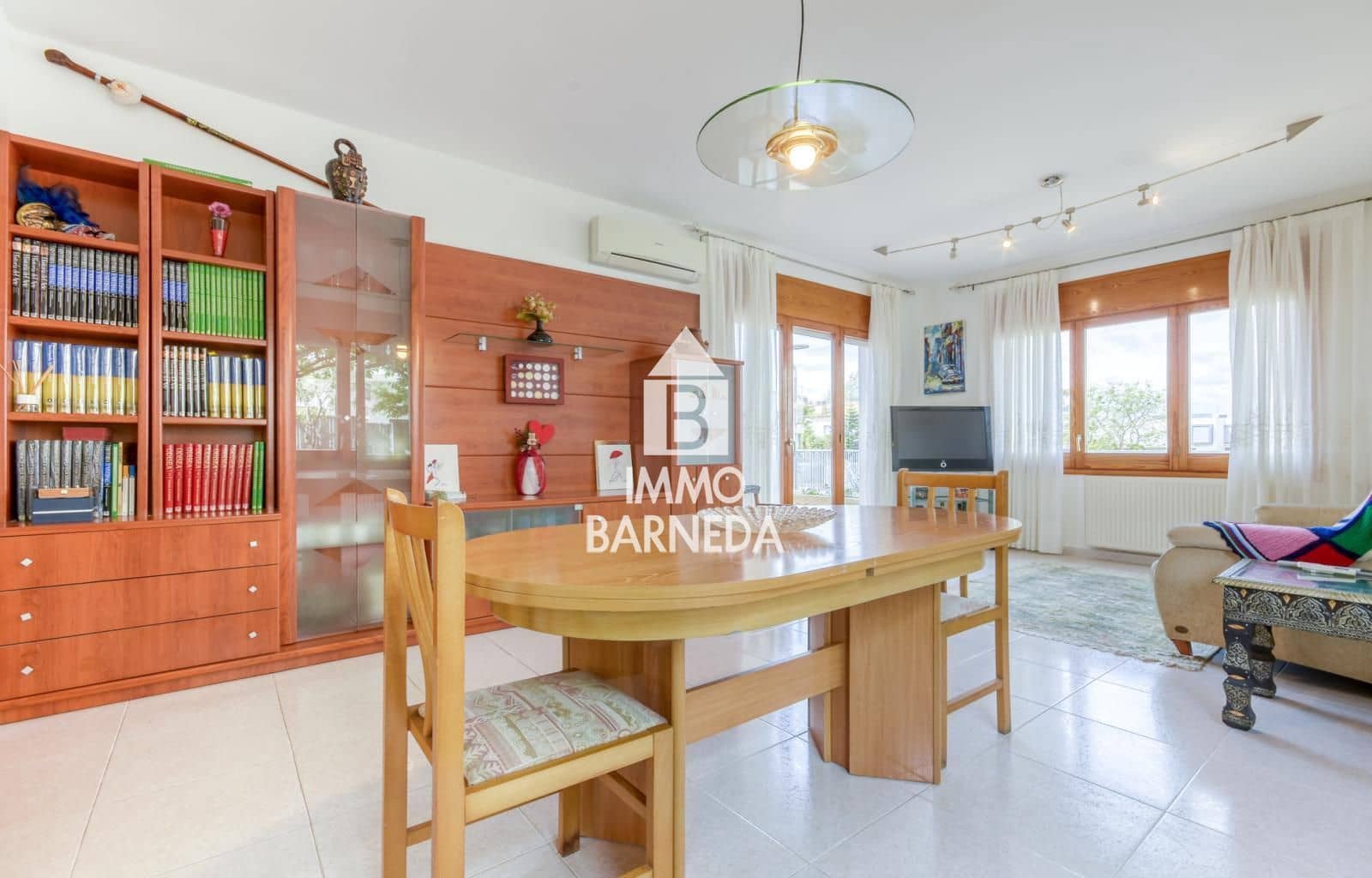 5 Zimmer Villa zu verkaufen in Roses mit Garage - 560.000 € (Ref: 8951969)
