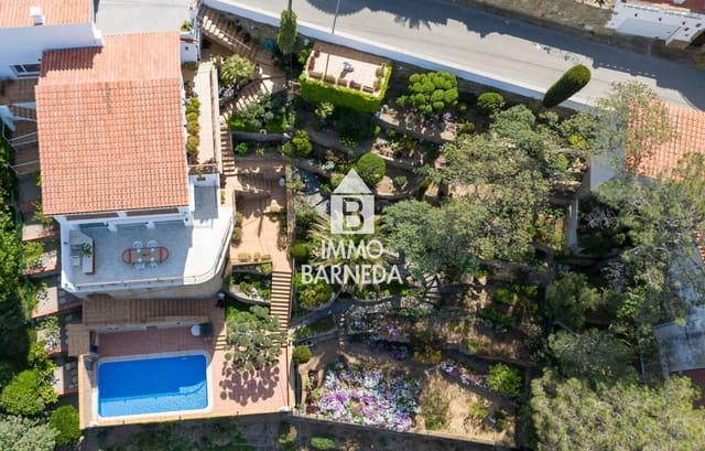 4 quarto Moradia para venda em Roses com piscina garagem - 945 000 € (Ref: 8973226)