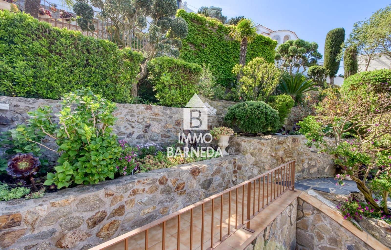 4 sypialnia Willa na sprzedaż w Roses z basenem garażem - 945 000 € (Ref: 8973226)