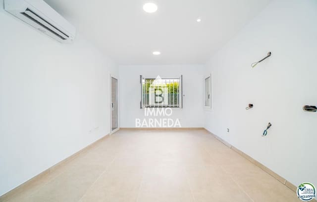 2 makuuhuone Asunto myytävänä paikassa Santa Margarida, Roses - 268 500 € (Ref: 8982894)