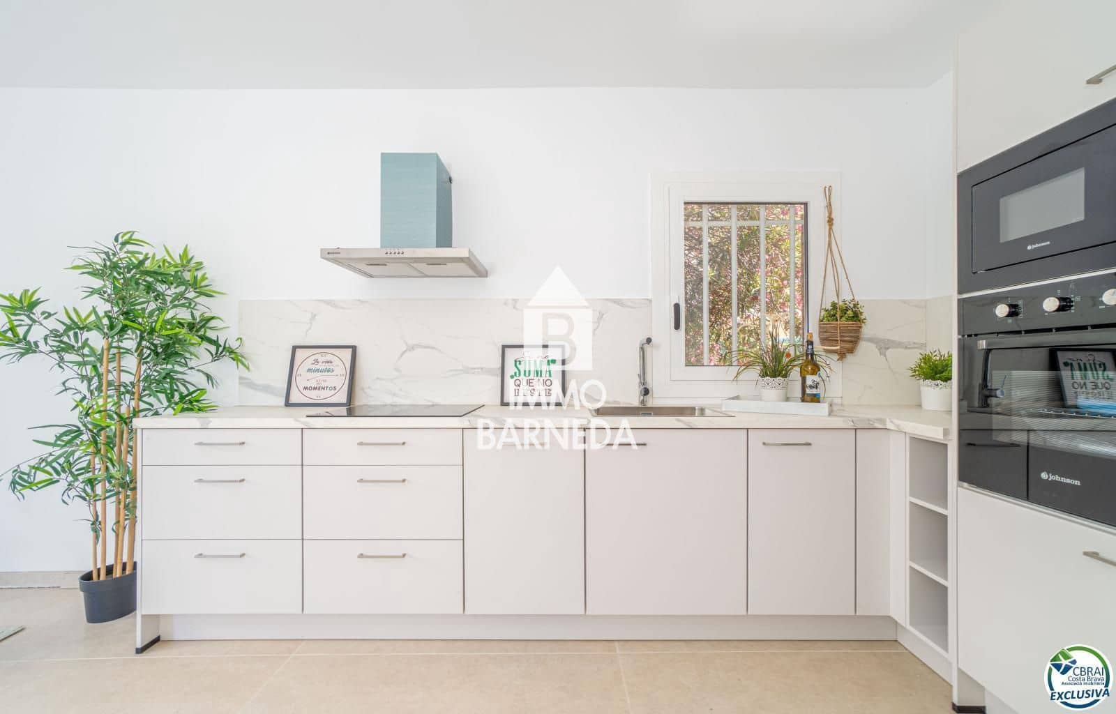 2 soveværelse Lejlighed til salg i Roses - € 268.500 (Ref: 8982894)