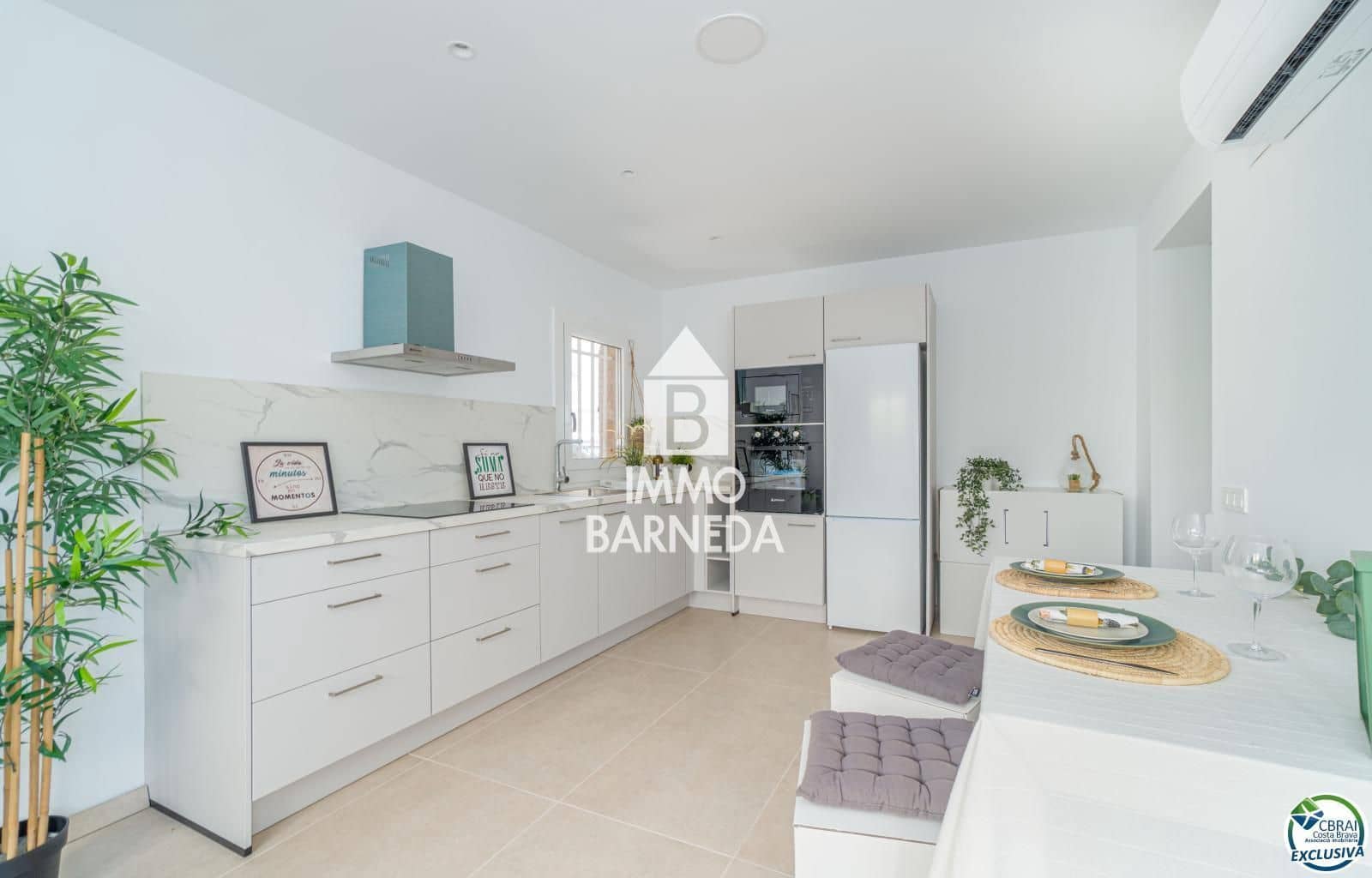 2 soveværelse Lejlighed til salg i Roses - € 268.500 (Ref: 8982894)