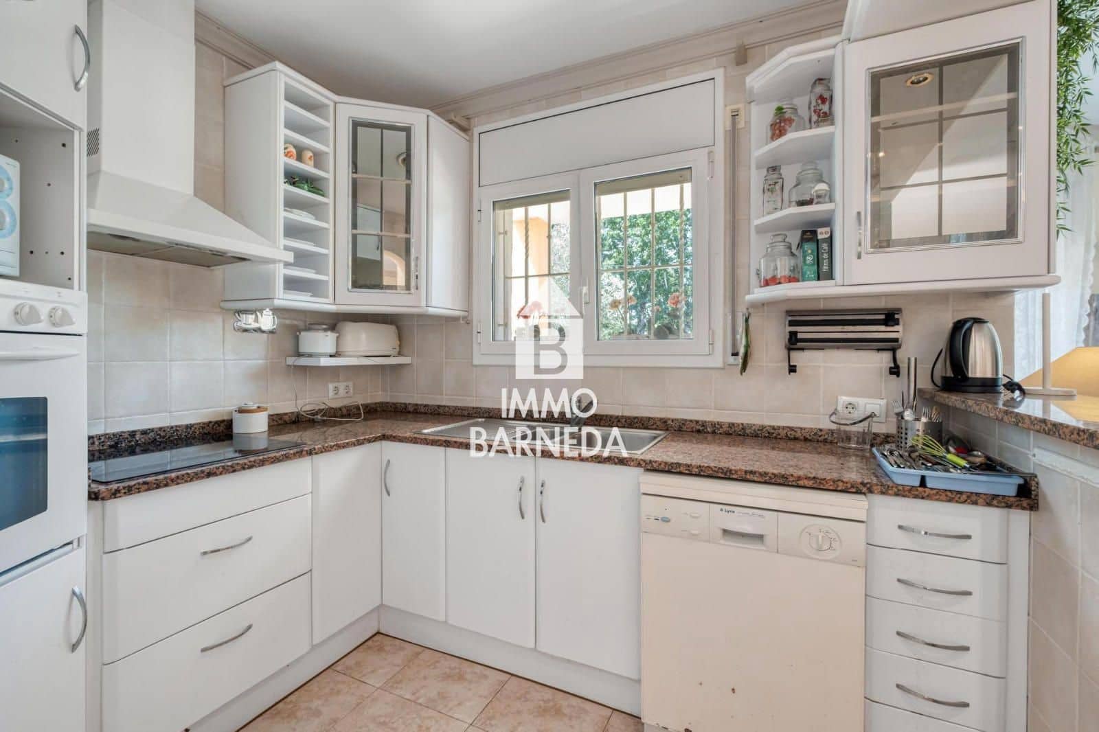 5 chambre Villa/Maison à vendre à Empuriabrava avec piscine garage - 465 000 € (Ref: 9003642)