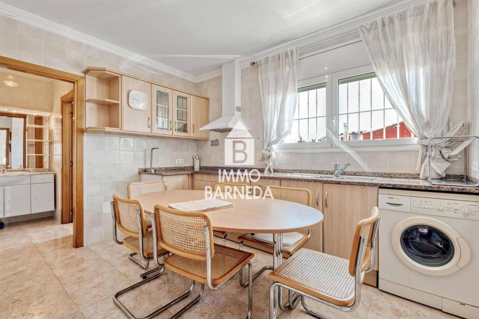 5 chambre Villa/Maison à vendre à Empuriabrava avec piscine garage - 465 000 € (Ref: 9003642)
