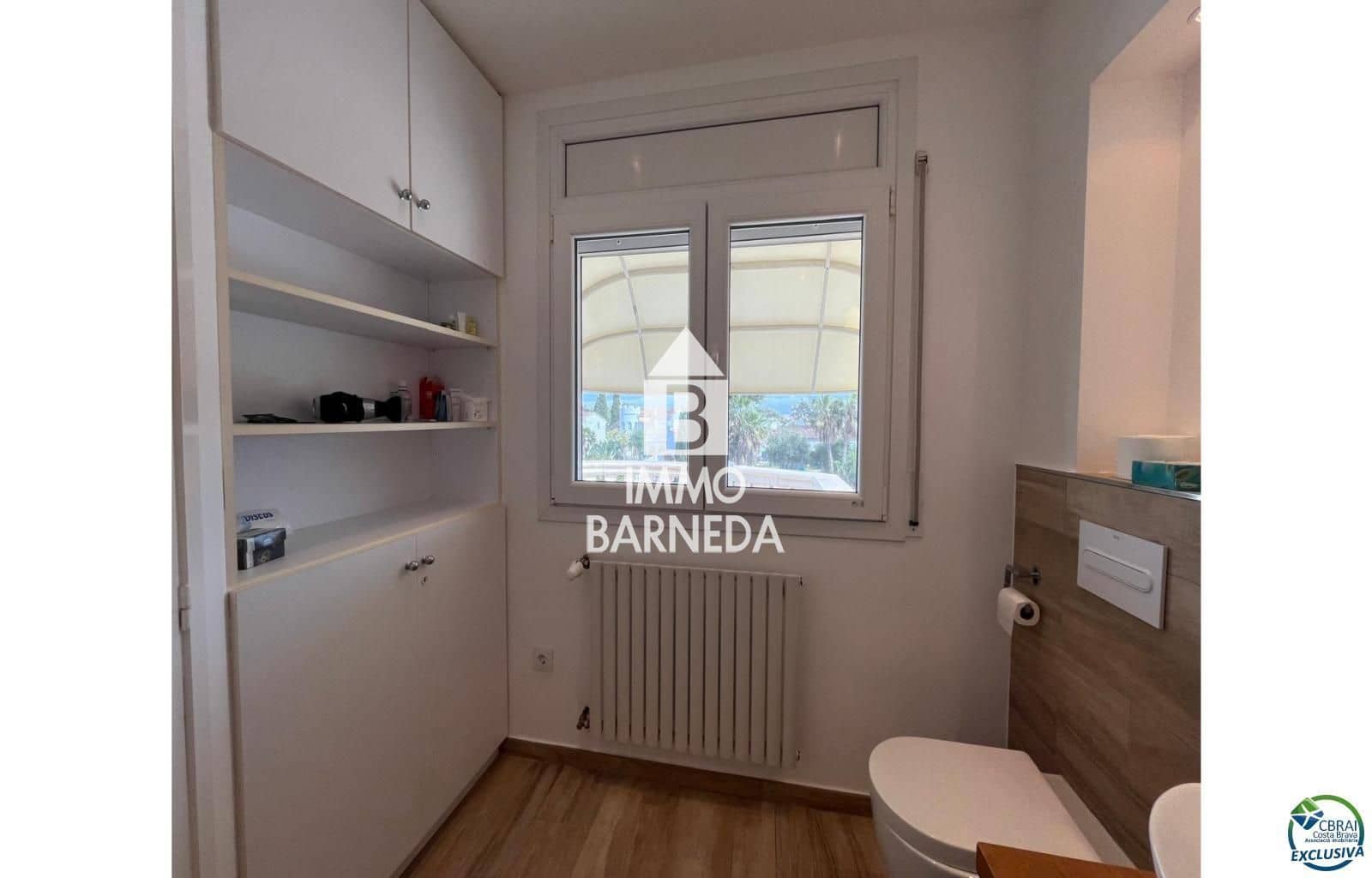 3 slaapkamer Villa te koop in Empuriabrava met zwembad garage - € 795.000 (Ref: 9003643)