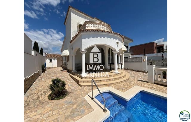 3 Zimmer Villa zu verkaufen in Empuriabrava, Castelló d'Empúries mit Pool Garage - 795.000 € (Ref: 9003643)