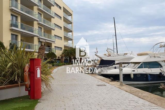 3 bedroom Flat for sale in Santa Margarida, Roses with pool garage - € 480,000 (Ref: 9022218)