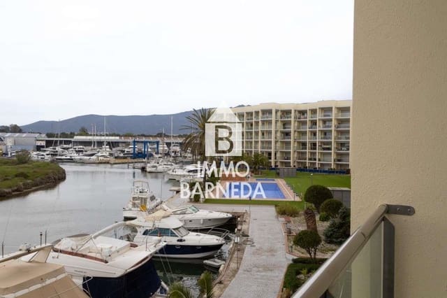 3 bedroom Flat for sale in Santa Margarida, Roses with pool garage - € 480,000 (Ref: 9022218)