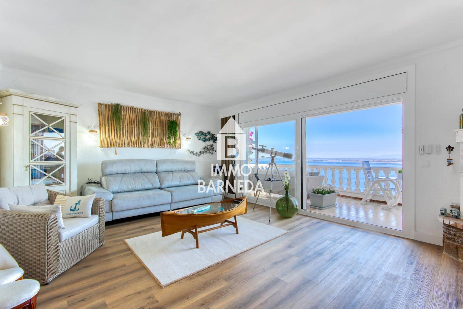 2 bedroom Flat for sale in Roses with pool - € 499,000 (Ref: 9066912)