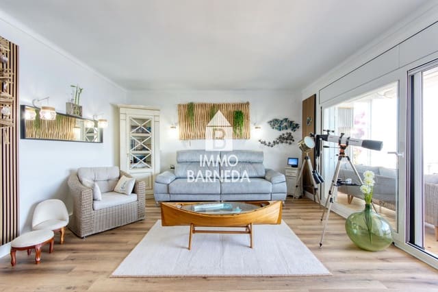 2 soverom Leilighet til salgs i Roses med svømmebasseng - € 499 000 (Ref: 9066912)