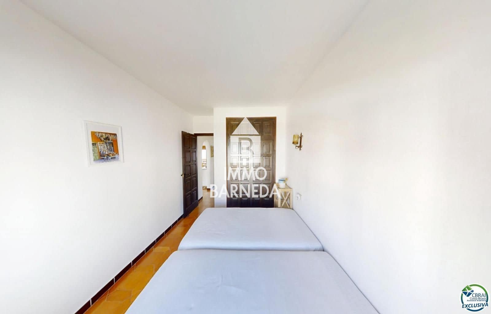 2 bedroom Flat for sale in Empuriabrava with pool garage - € 220,000 (Ref: 9072307)