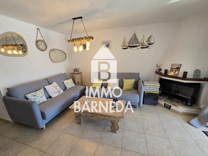 3 sypialnia Willa na sprzedaż w Empuriabrava z garażem - 495 000 € (Ref: 9074332)