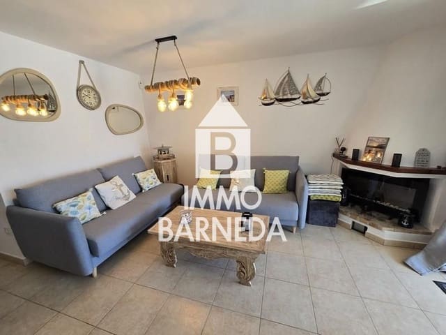 3 sypialnia Willa na sprzedaż w Empuriabrava, Castelló d'Empúries z garażem - 495 000 € (Ref: 9074332)