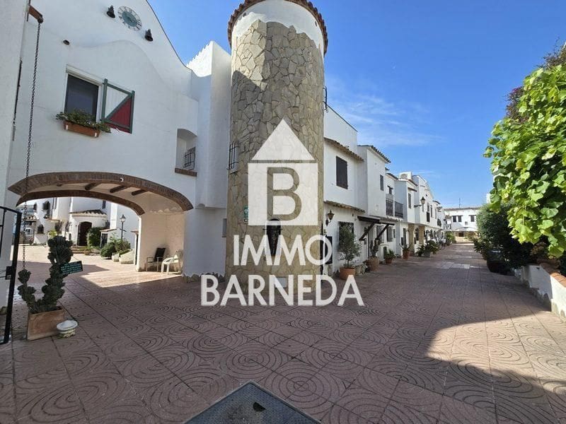 3 sypialnia Willa na sprzedaż w Empuriabrava z garażem - 495 000 € (Ref: 9074332)