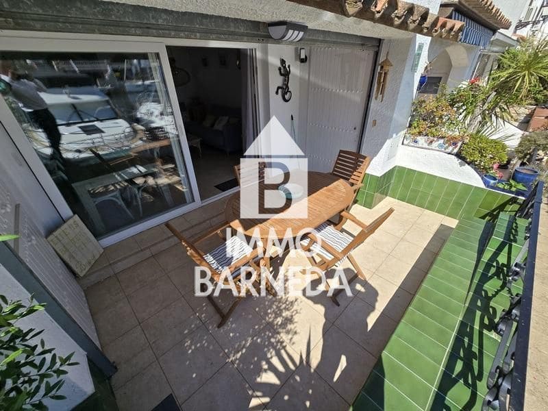 3 sypialnia Willa na sprzedaż w Empuriabrava z garażem - 495 000 € (Ref: 9074332)