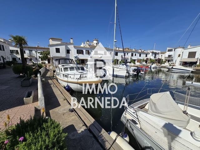 3 sypialnia Willa na sprzedaż w Empuriabrava, Castelló d'Empúries z garażem - 495 000 € (Ref: 9074332)