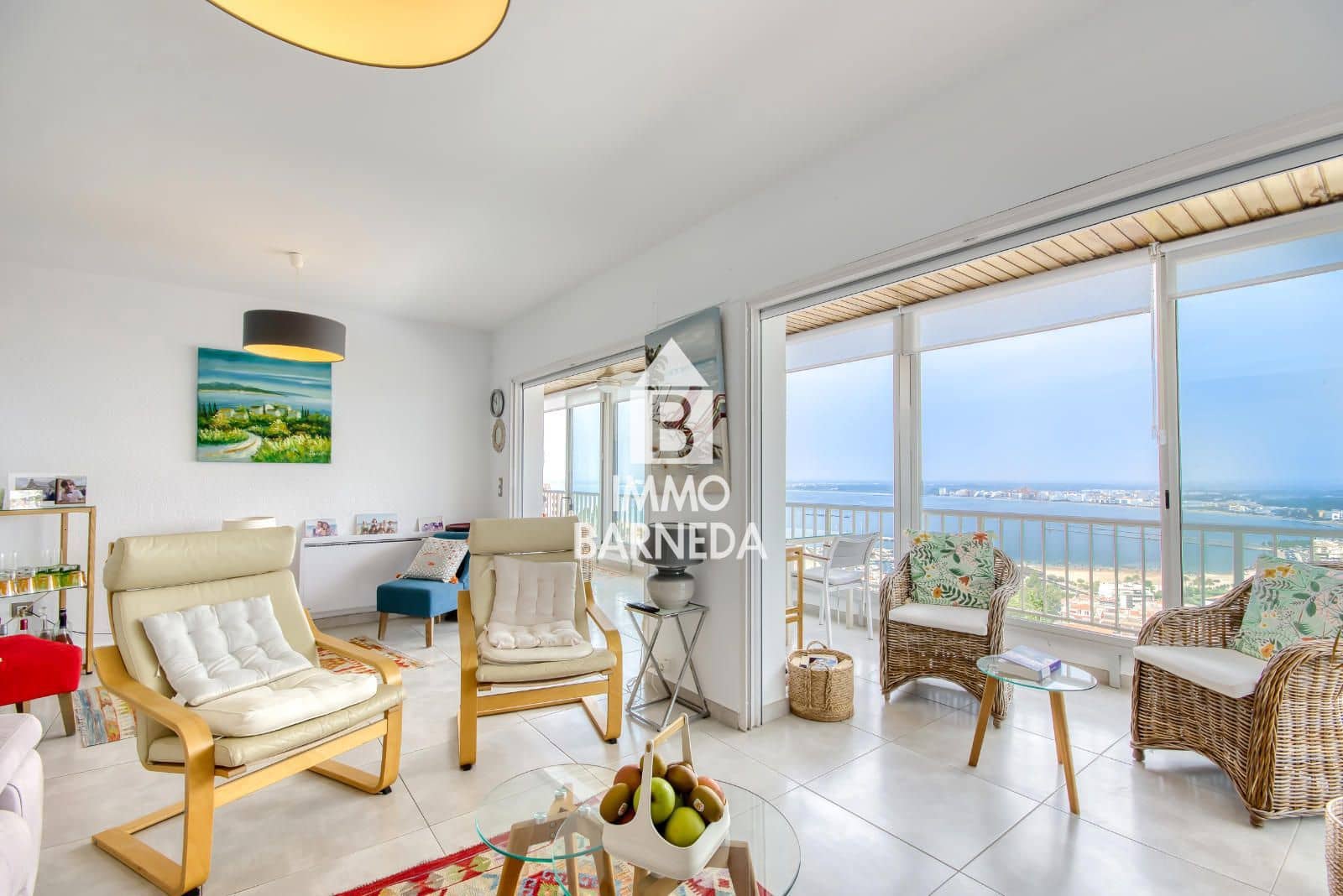 3 bedroom Flat for sale in Roses with garage - € 393,000 (Ref: 9108230)