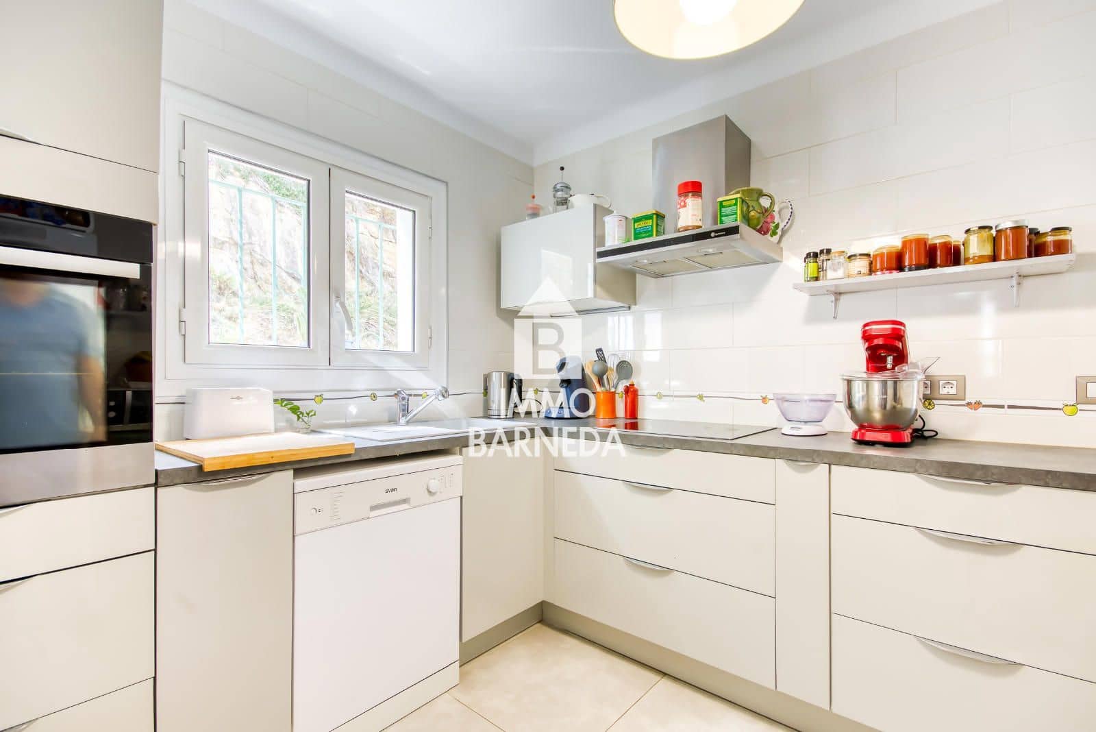 3 bedroom Flat for sale in Roses with garage - € 393,000 (Ref: 9108230)