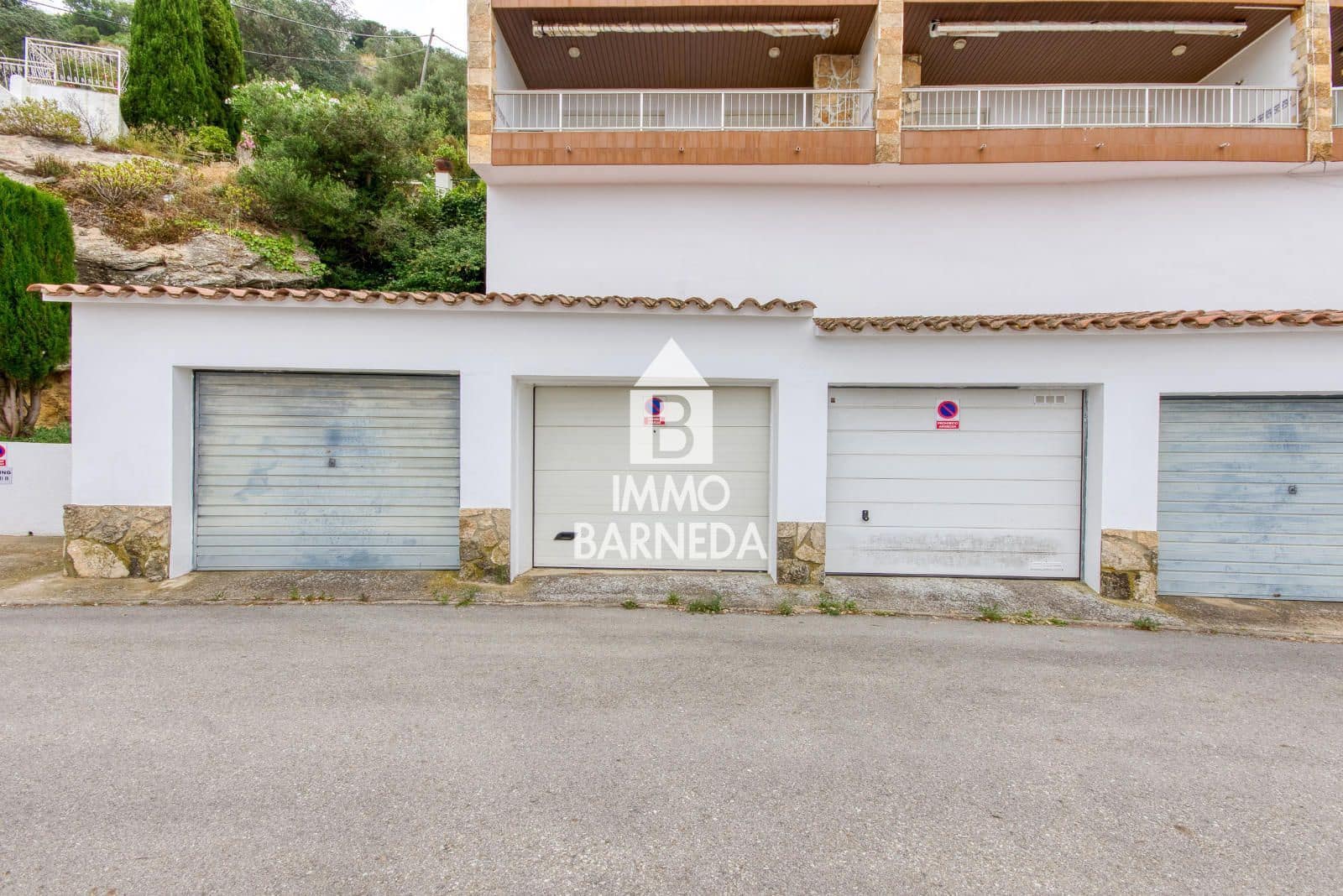 3 bedroom Flat for sale in Roses with garage - € 393,000 (Ref: 9108230)