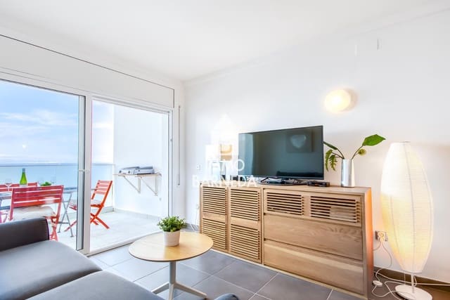 1 sovrum Lägenhet till salu i Roses med garage - 214 000 € (Ref: 9123860)