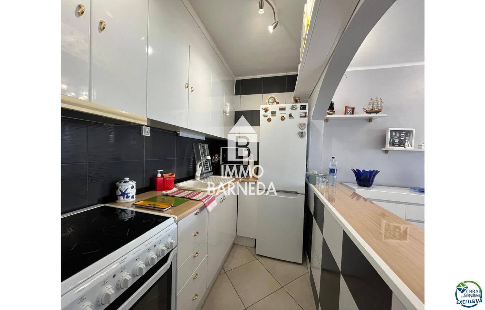 2 slaapkamer Flat te koop in Empuriabrava - € 305.000 (Ref: 9138272)