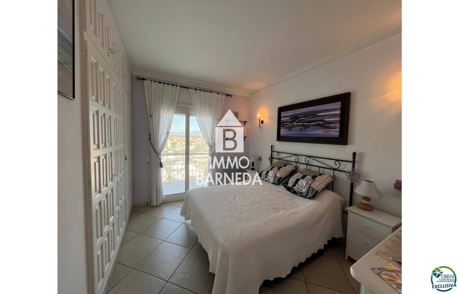 2 slaapkamer Flat te koop in Empuriabrava - € 305.000 (Ref: 9138272)