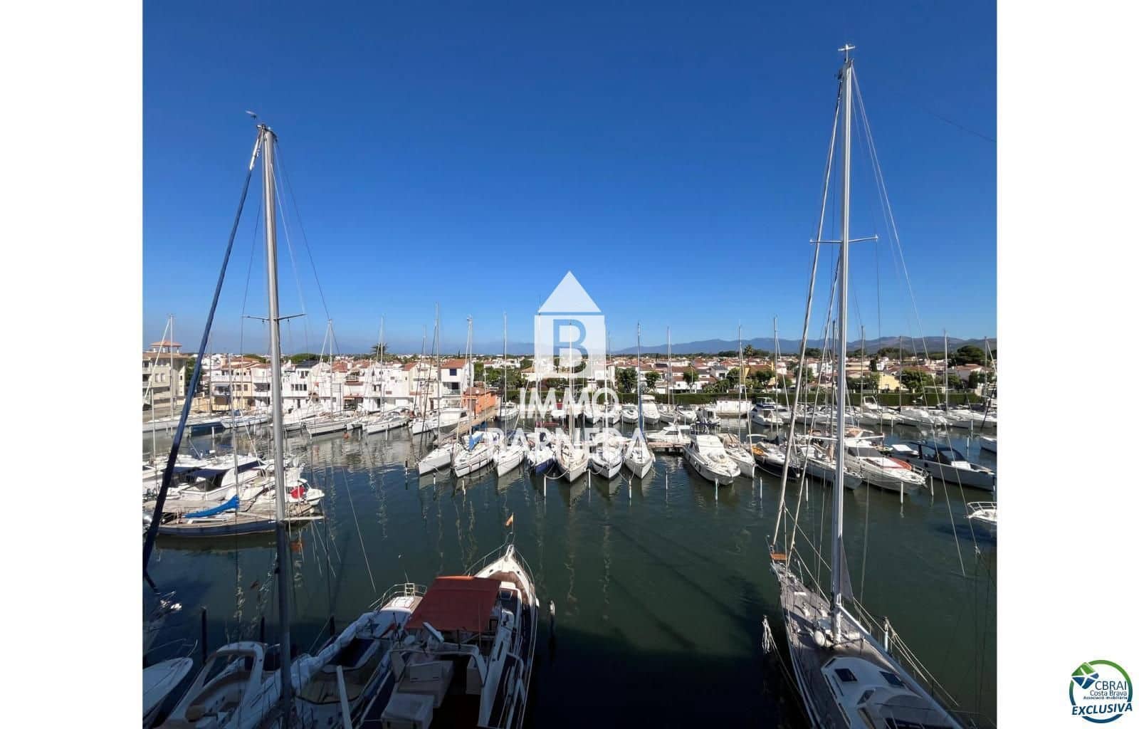2 slaapkamer Flat te koop in Empuriabrava - € 305.000 (Ref: 9138272)
