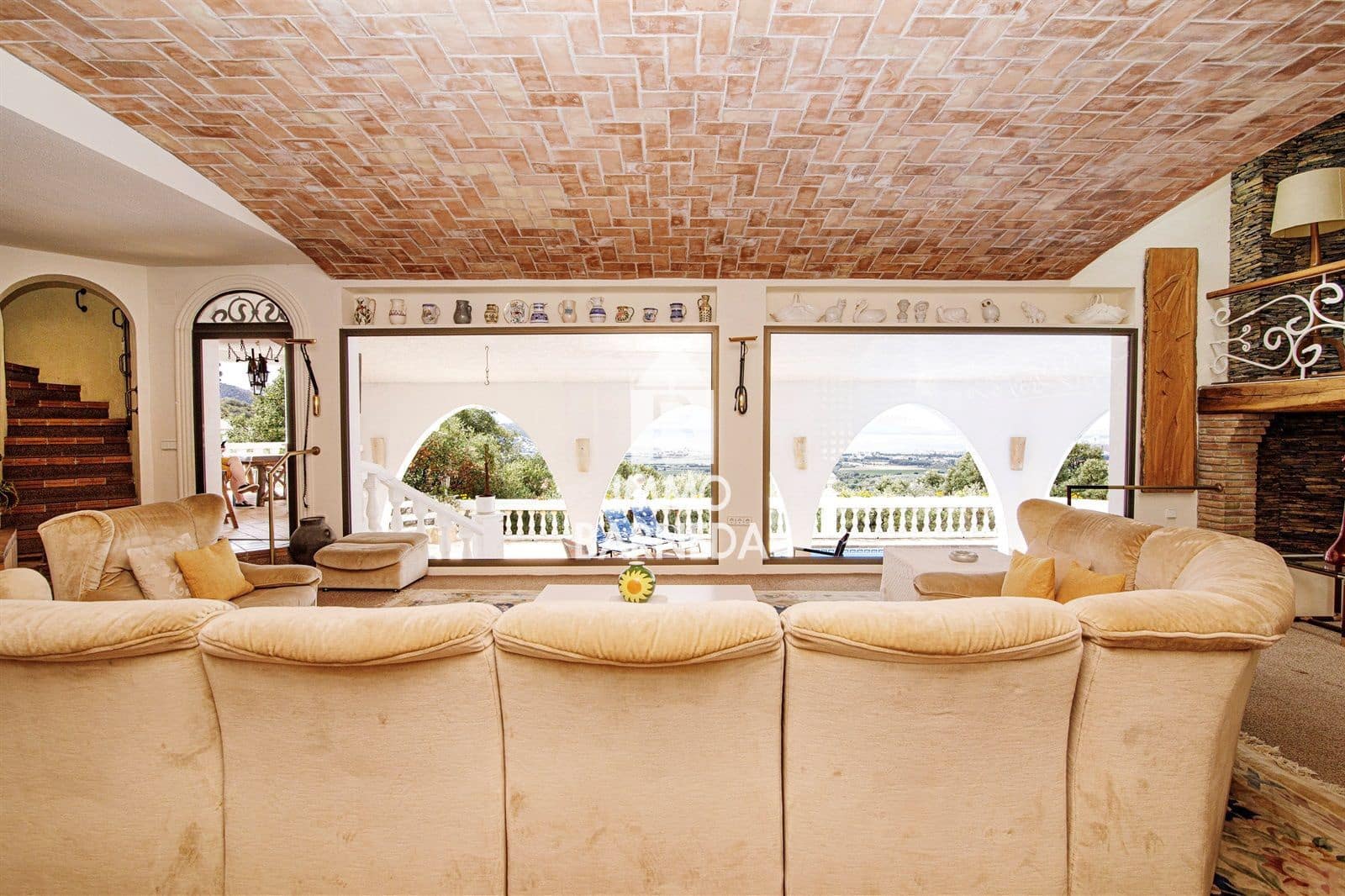5 bedroom Villa for sale in El Mas Fumats with pool garage - € 1,200,000 (Ref: 9145814)