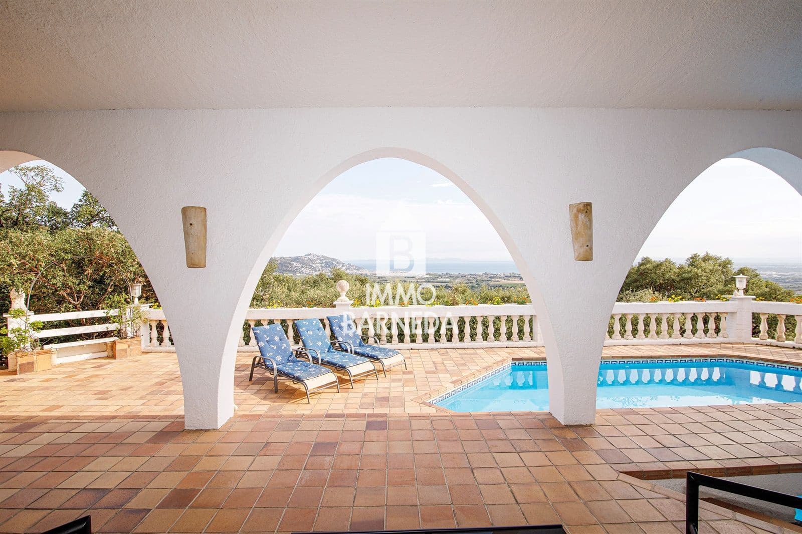 5 bedroom Villa for sale in El Mas Fumats with pool garage - € 1,200,000 (Ref: 9145814)
