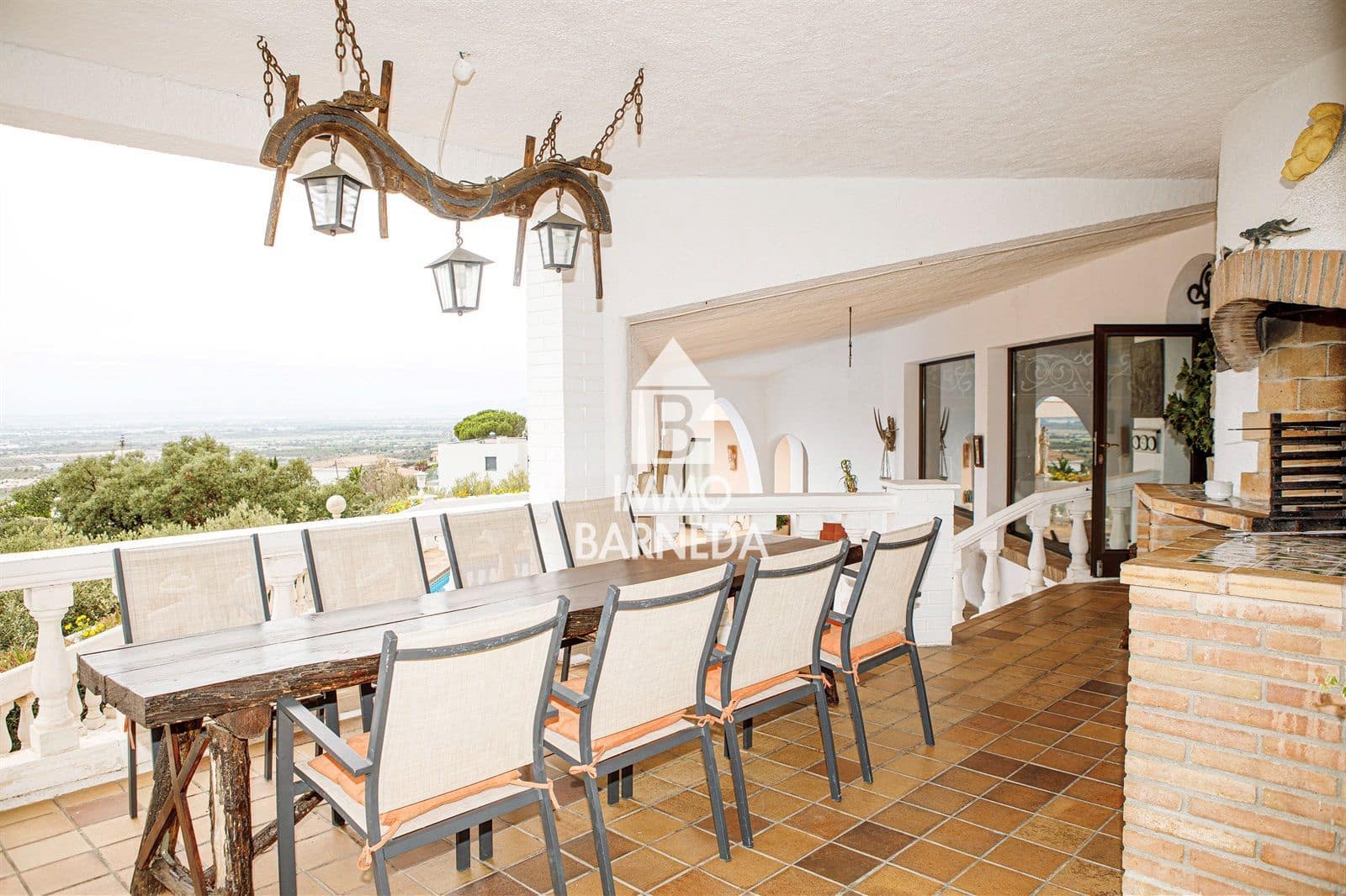 5 bedroom Villa for sale in El Mas Fumats with pool garage - € 1,200,000 (Ref: 9145814)