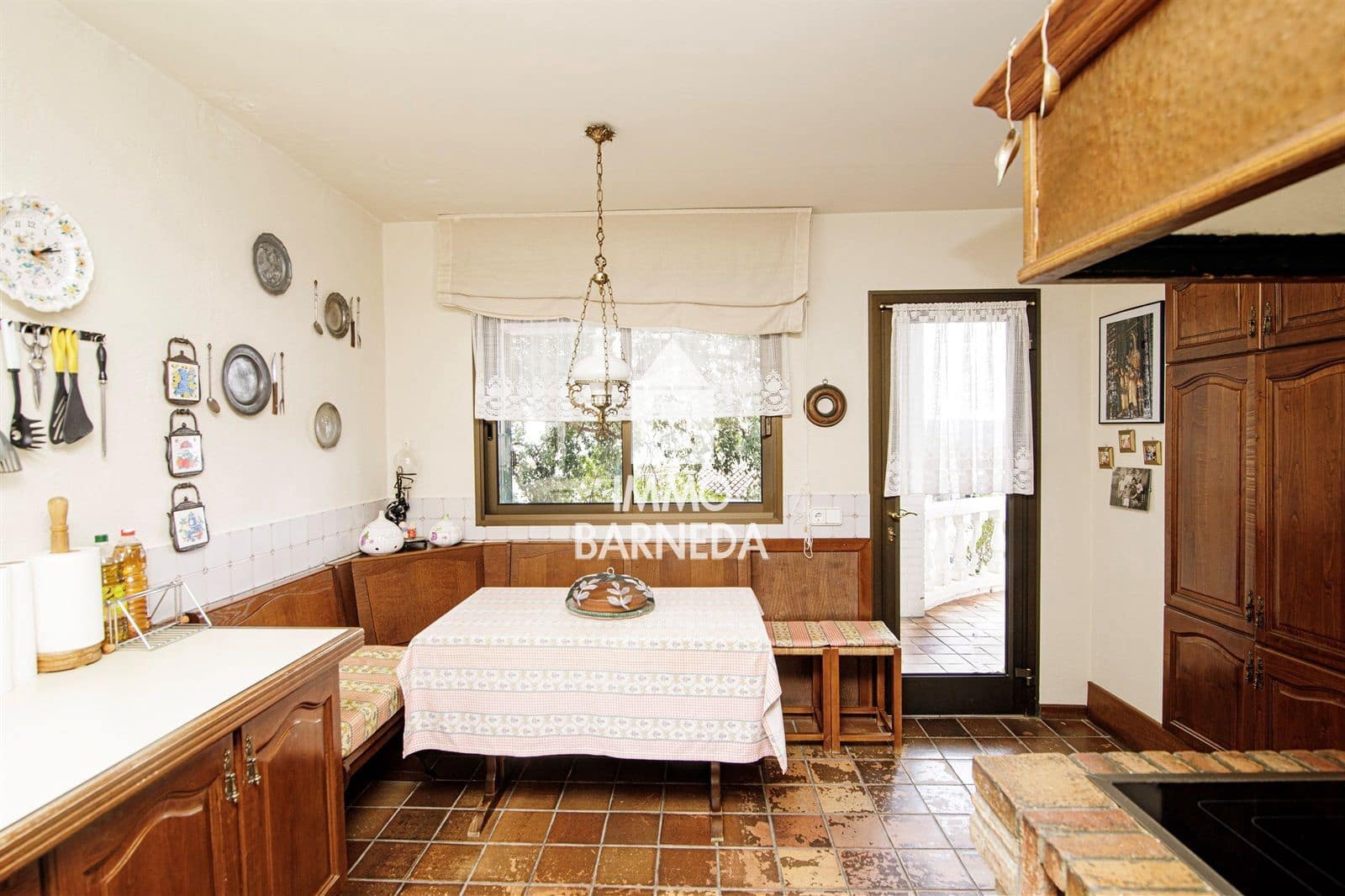 5 bedroom Villa for sale in El Mas Fumats with pool garage - € 1,200,000 (Ref: 9145814)