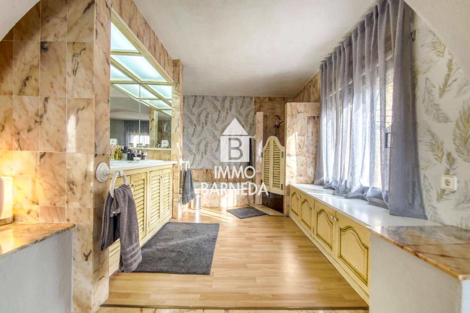 5 bedroom Villa for sale in El Mas Fumats with pool garage - € 1,200,000 (Ref: 9145814)