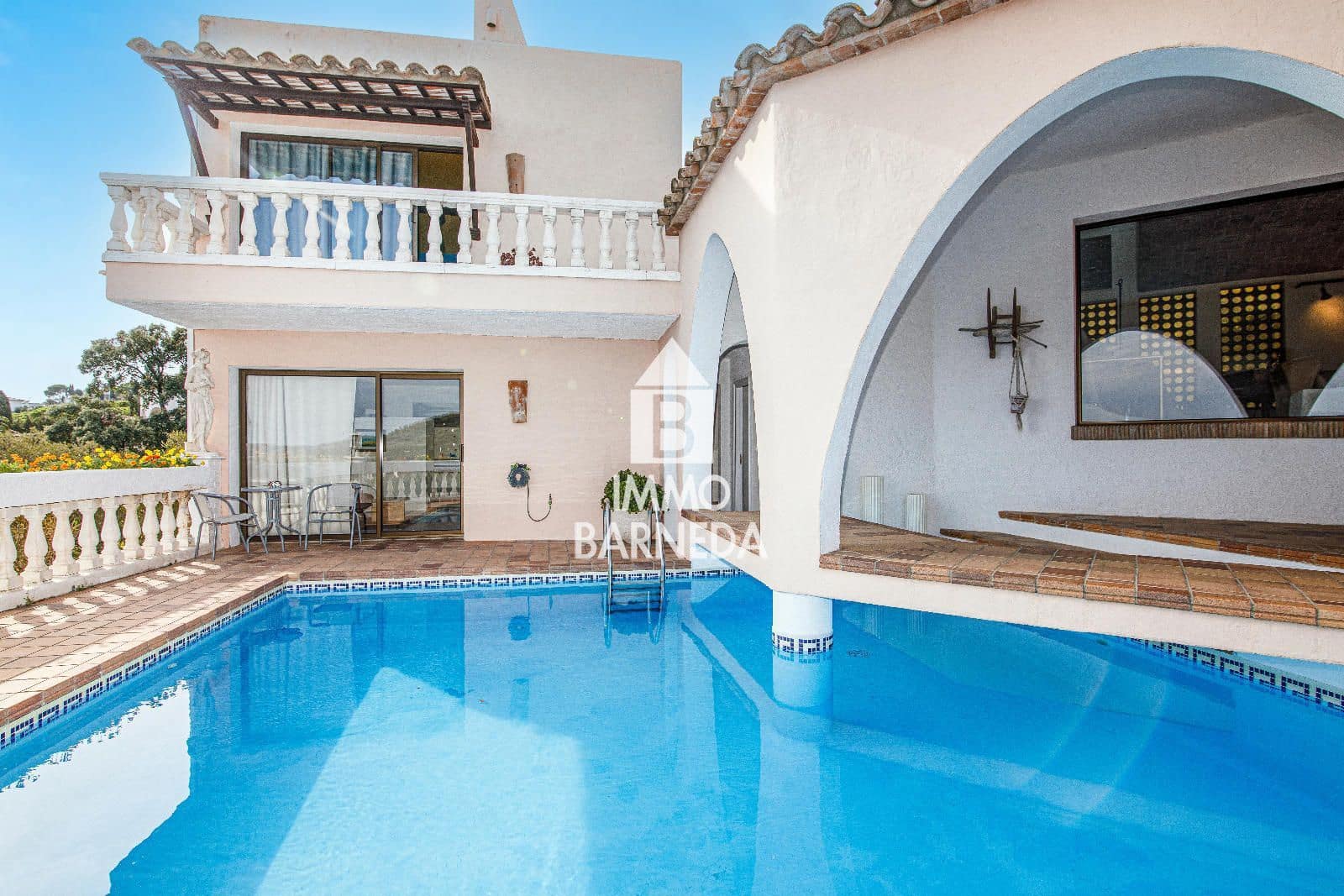 5 bedroom Villa for sale in El Mas Fumats with pool garage - € 1,200,000 (Ref: 9145814)