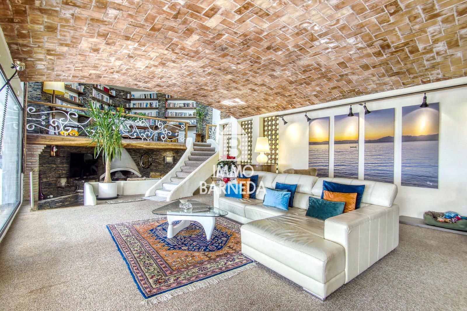 5 bedroom Villa for sale in El Mas Fumats with pool garage - € 1,200,000 (Ref: 9145814)