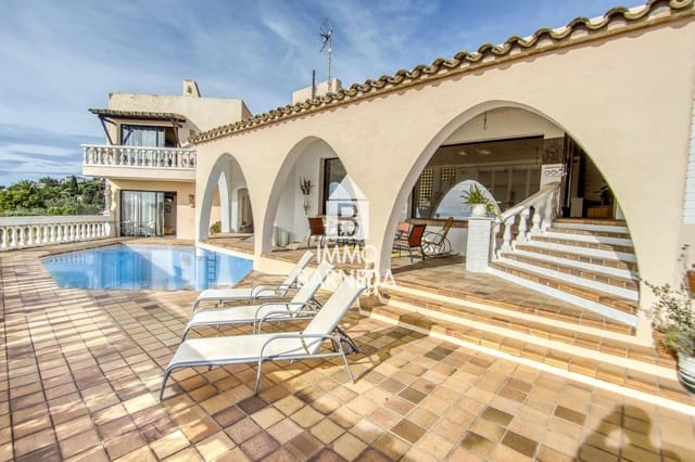5 bedroom Villa for sale in El Mas Fumats, Roses with pool garage - € 1,200,000 (Ref: 9145814)
