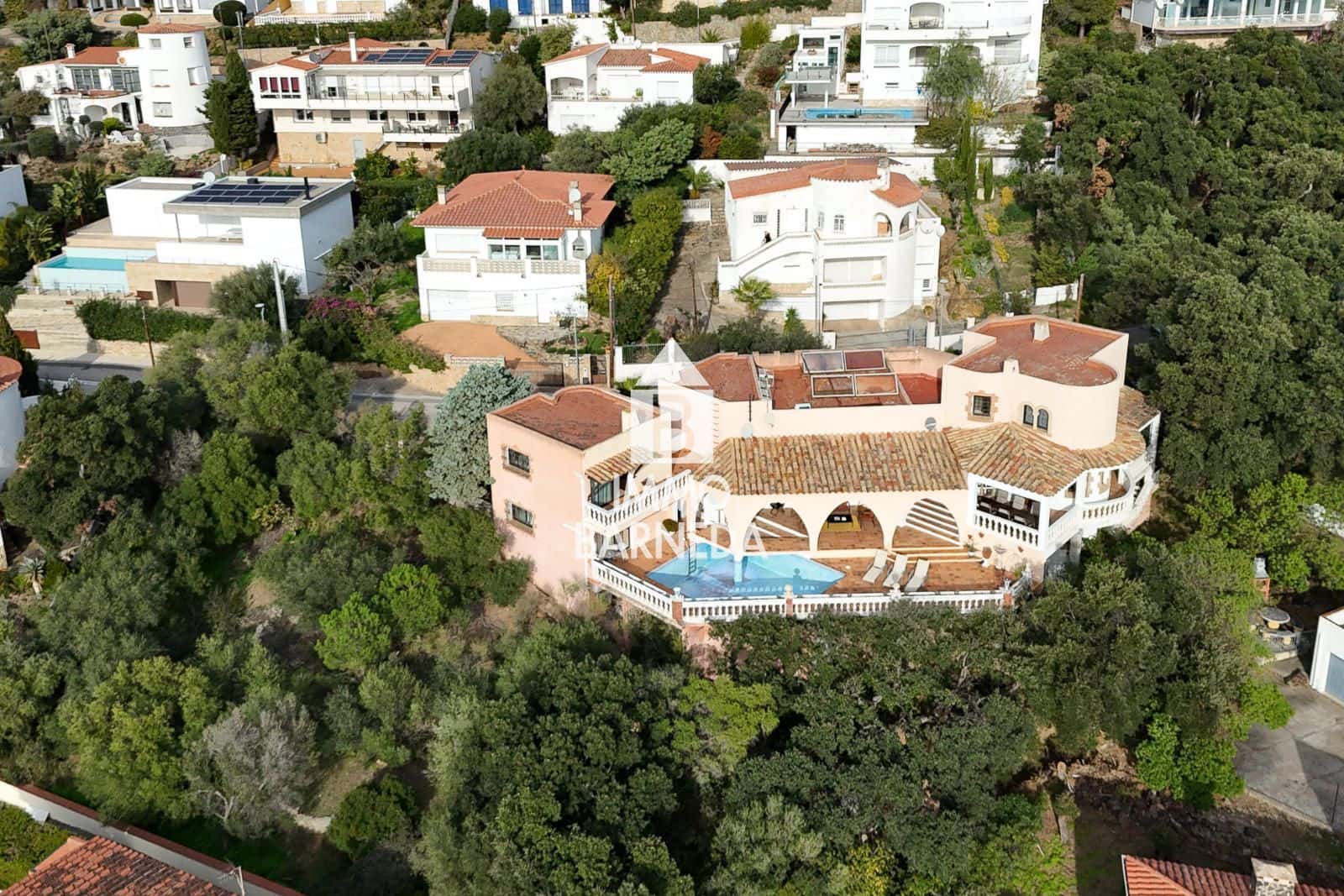 5 bedroom Villa for sale in El Mas Fumats with pool garage - € 1,200,000 (Ref: 9145814)